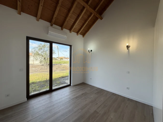 Moradia T3 para Venda em Sanguinheira Foto 26