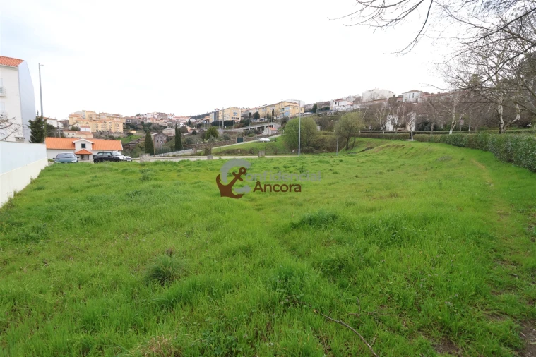 Terreno para Venda em Gouveia (São Pedro e São Julião) Foto 8