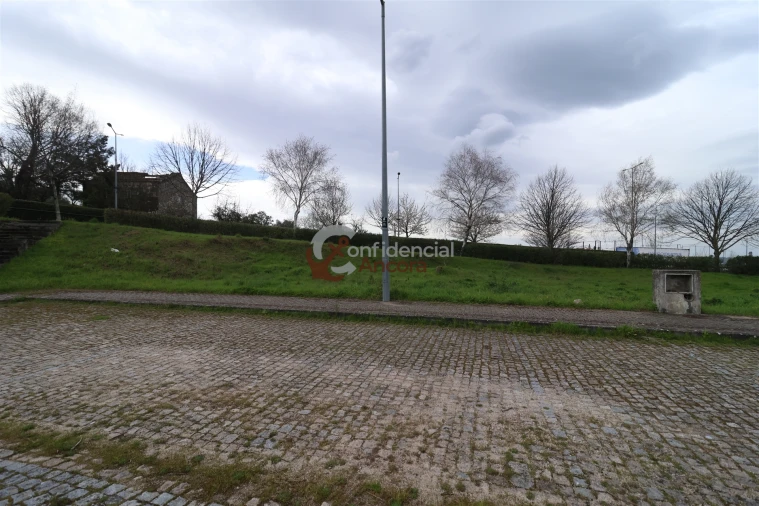 Terreno para Venda em Gouveia (São Pedro e São Julião) Foto 10