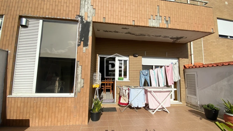 Apartamento T2 para Venda em Cristelos, Boim e Ordem Foto 35