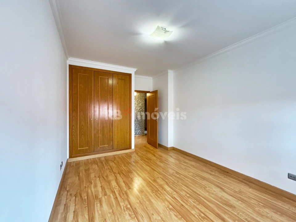 Apartamento T3 para Venda em Nossa Sra de Fatima Foto 12