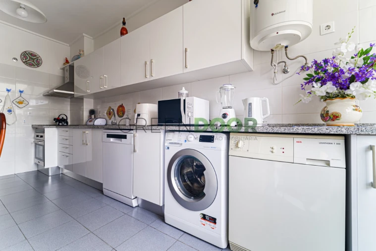 Apartamento T1 para Venda em Seixal, Arrentela e Aldeia de Paio Pires Foto 21