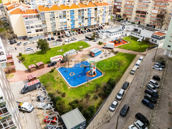 Apartamento T1 para Venda em Seixal, Arrentela e Aldeia de Paio Pires Foto 22