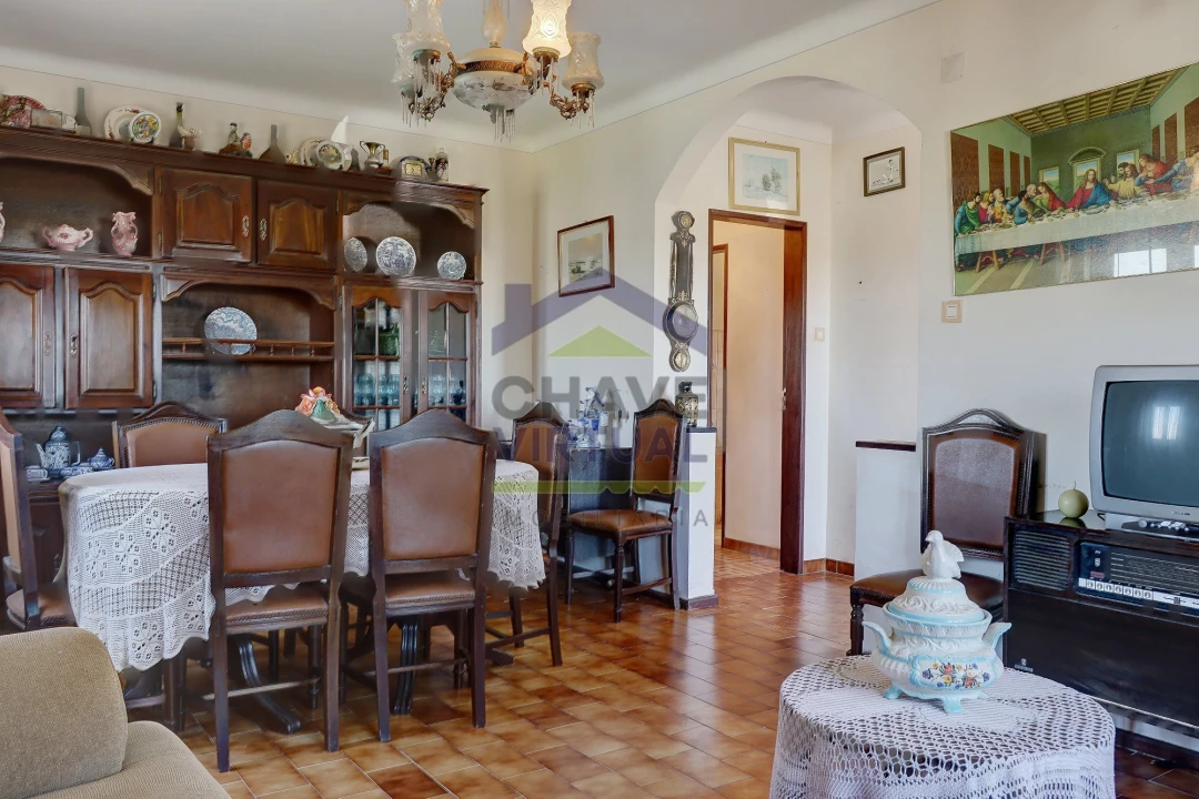 Moradia T2 para Venda em Bombarral e Vale Covo Foto 10