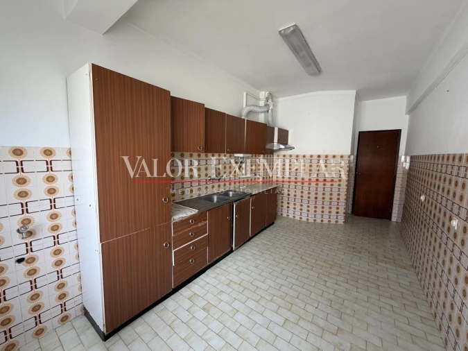 Apartamento T2 para Venda em Alcochete Foto 6