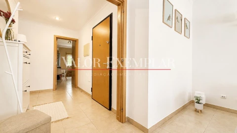 Apartamento T3 para Venda em Atalaia e Alto Estanqueiro-Jardia