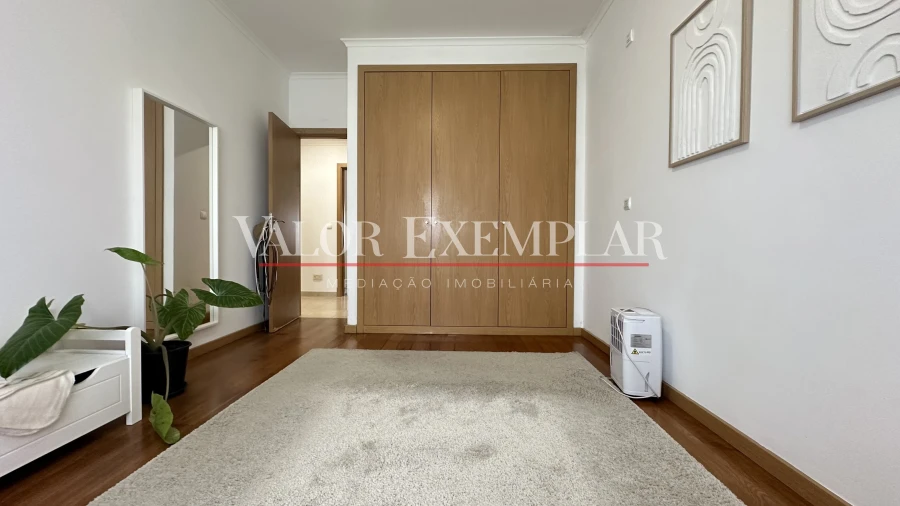 Apartamento T3 para Venda em Atalaia e Alto Estanqueiro-Jardia Foto 17