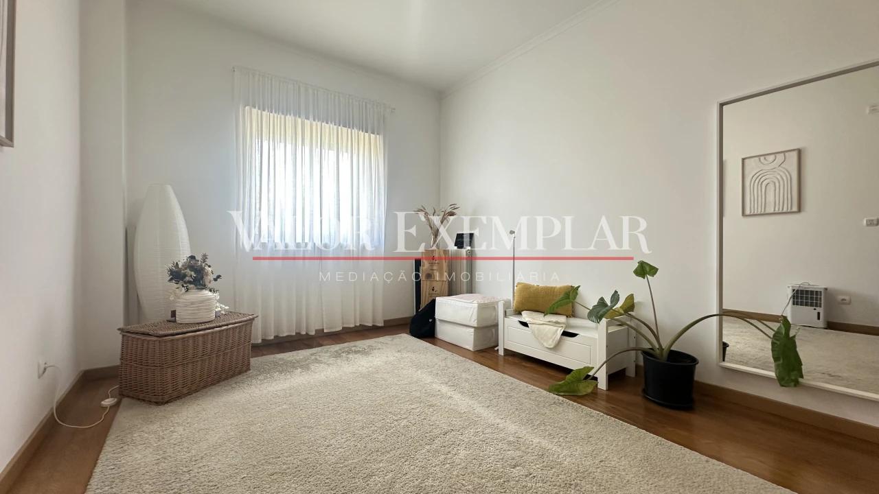 Apartamento T3 para Venda em Atalaia e Alto Estanqueiro-Jardia Foto 15