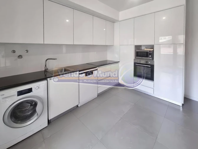 Apartamento T3 para Venda em Benavente Foto 16