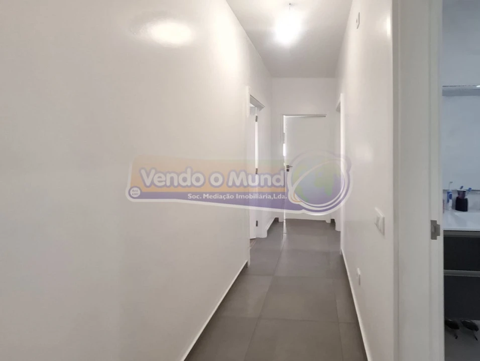 Apartamento T3 para Venda em Benavente Foto 9