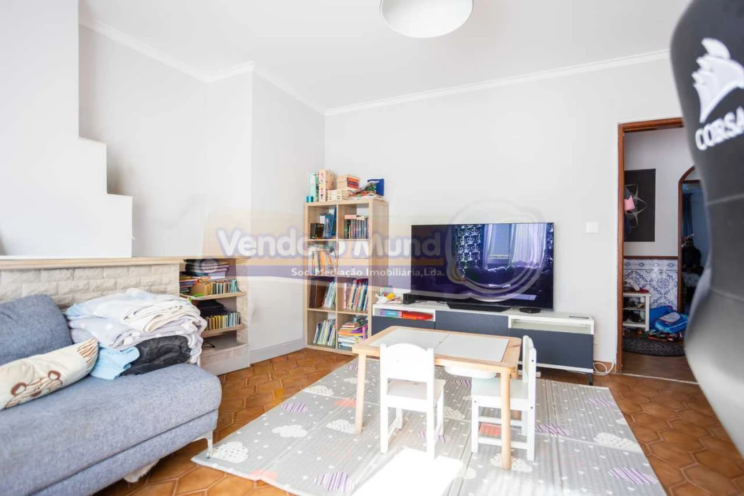 Apartamento T2 para Venda em Samora Correia Foto 6