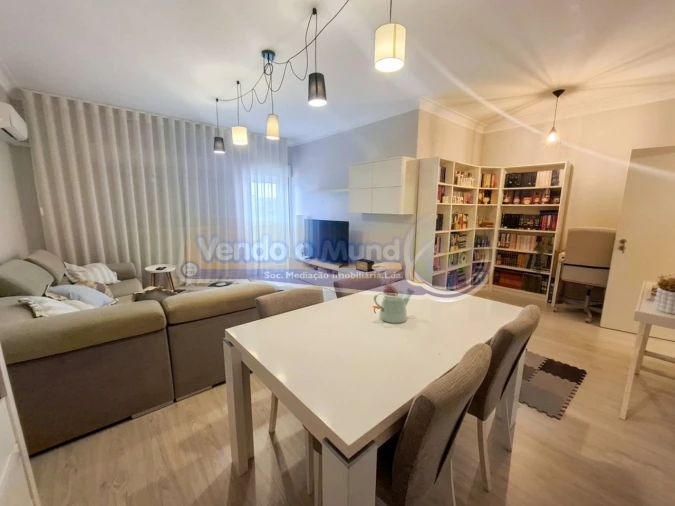 Apartamento T3 para Venda em Samora Correia Foto 2