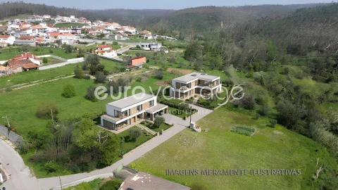 Terreno para Venda em Regueira de Pontes