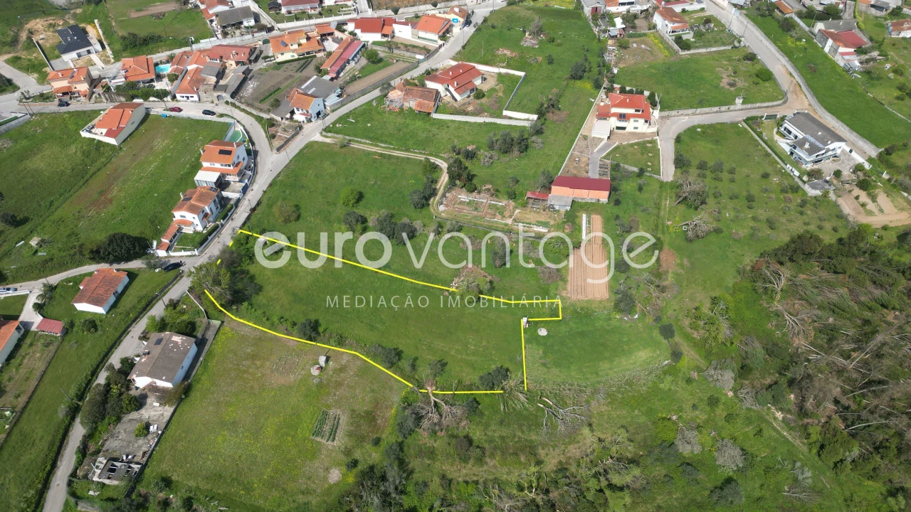 Terreno para Venda em Regueira de Pontes Foto 5