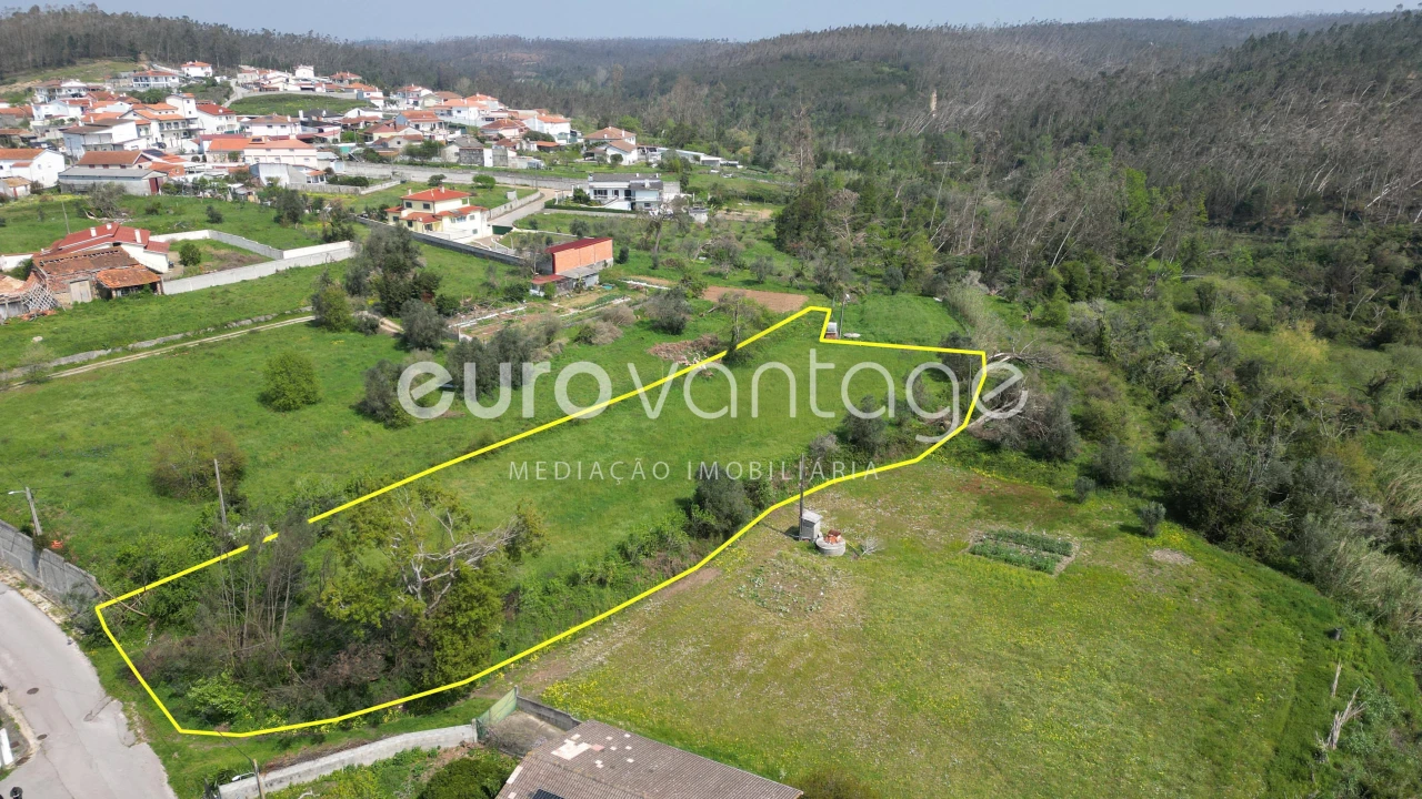 Terreno para Venda em Regueira de Pontes Foto 2