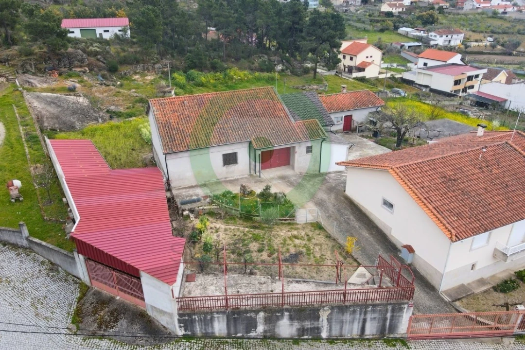 Moradia T4 para Venda em Valpaços e Sanfins Foto 7