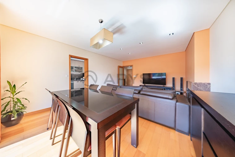 Apartamento T3 para Venda em Nogueira, Fraião e Lamaçães Foto 4