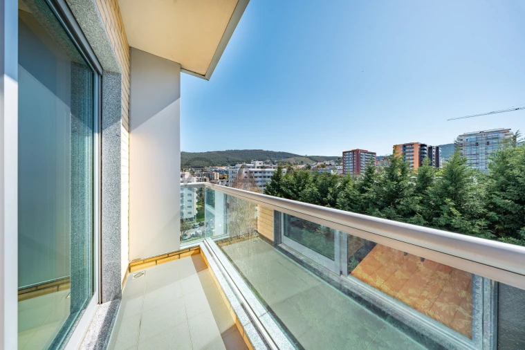 Apartamento T3 para Venda em Nogueira, Fraião e Lamaçães Foto 5