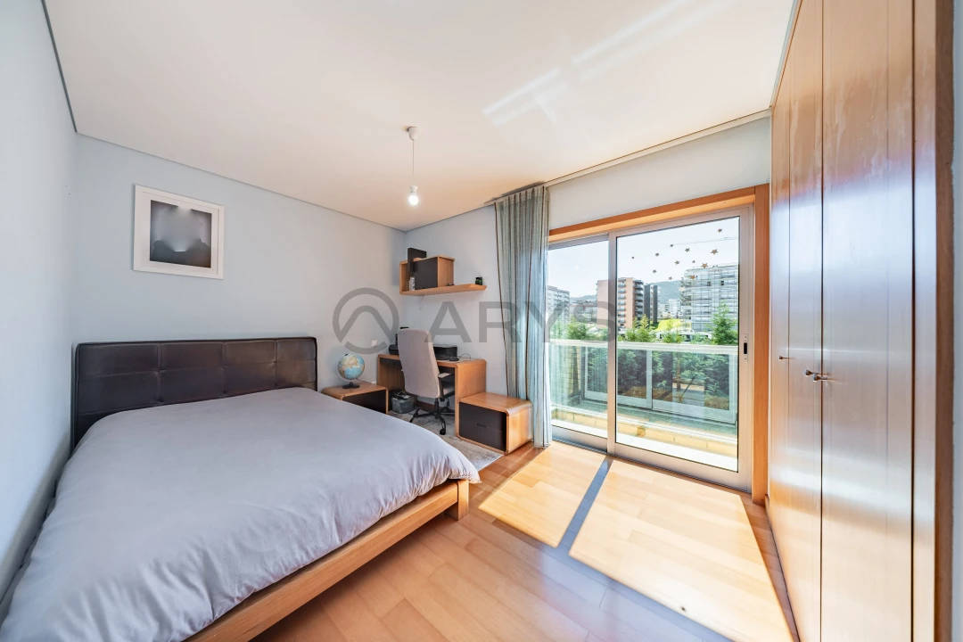 Apartamento T3 para Venda em Nogueira, Fraião e Lamaçães Foto 20