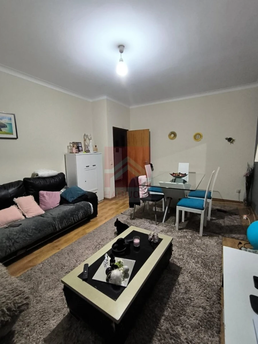 Apartamento T2 para Venda em Ramalde Foto 1