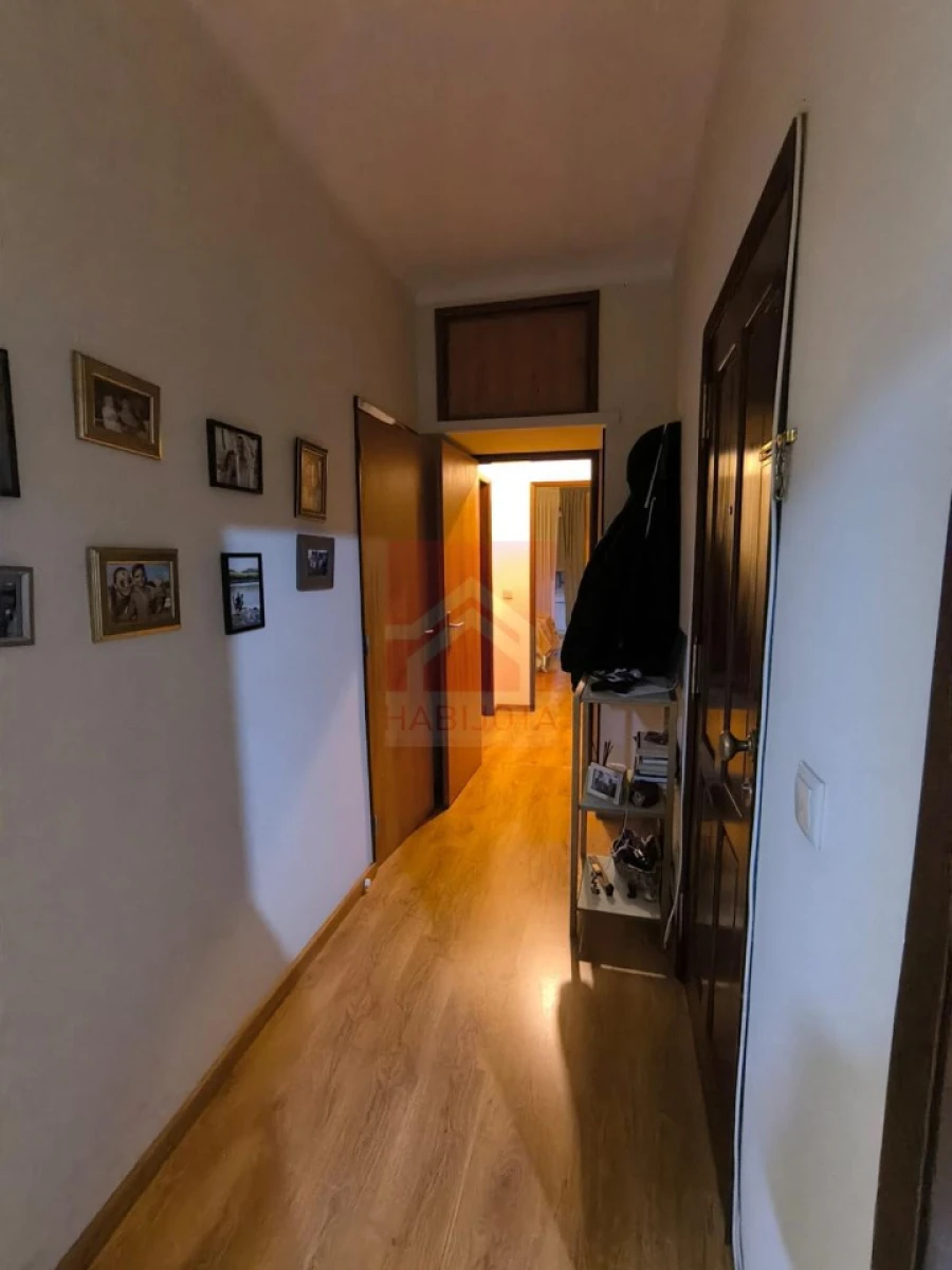Apartamento T2 para Venda em Ramalde Foto 4