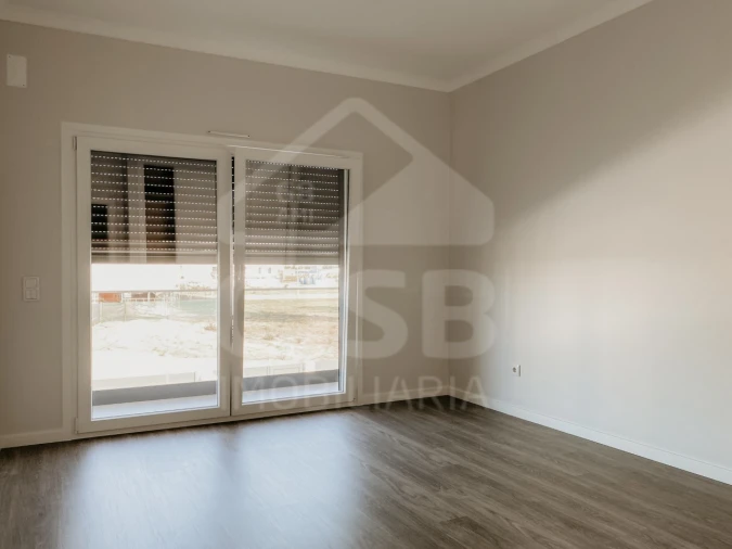 Moradia T3 para Venda em Salvaterra de Magos e Foros de Salvaterra Foto 13