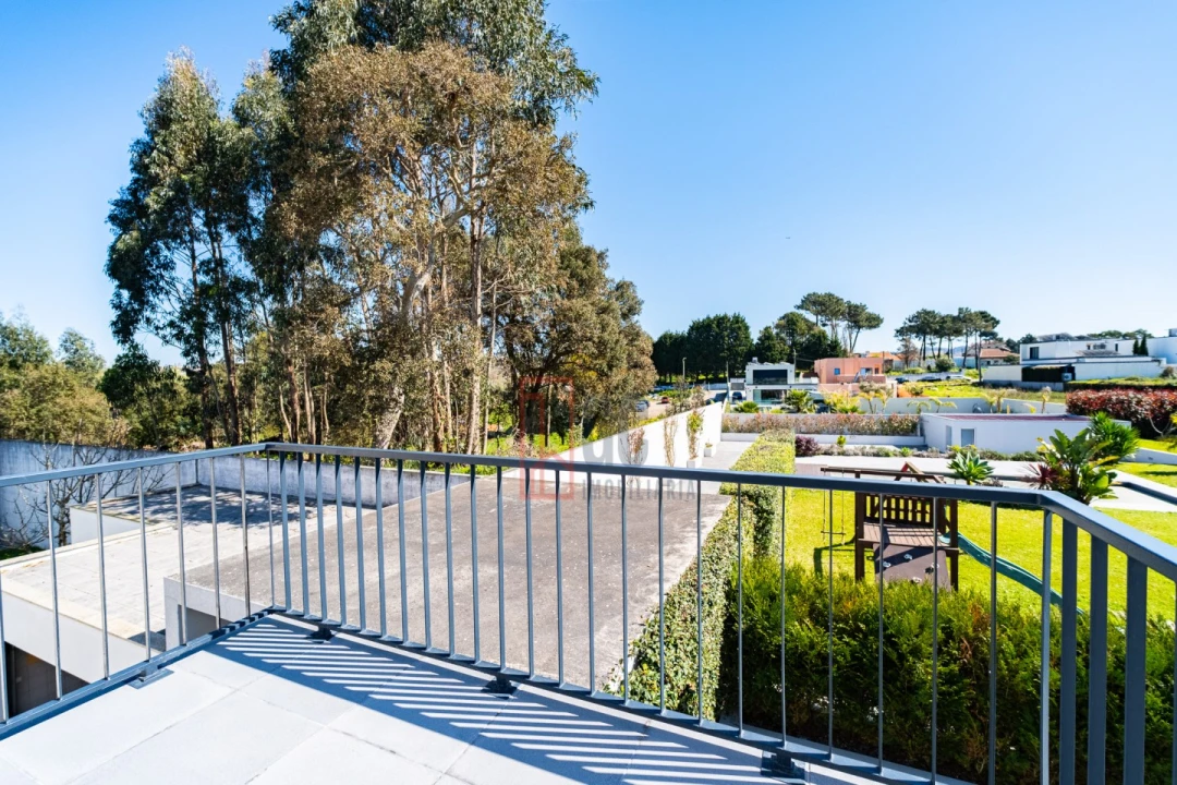 Moradia T4 para Venda em Gulpilhares e Valadares Foto 18