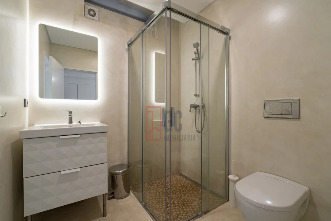 Moradia T4 para Venda em Gulpilhares e Valadares Foto 50