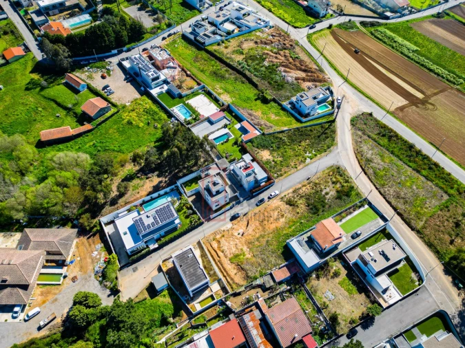 Moradia T4 para Venda em Gulpilhares e Valadares Foto 70