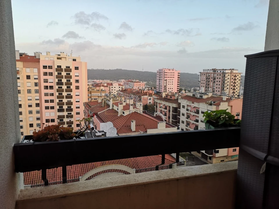 Apartamento T3 para Venda em Alfragide Foto 16