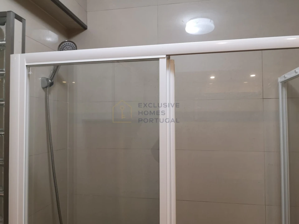 Apartamento T3 para Venda em Alfragide Foto 35