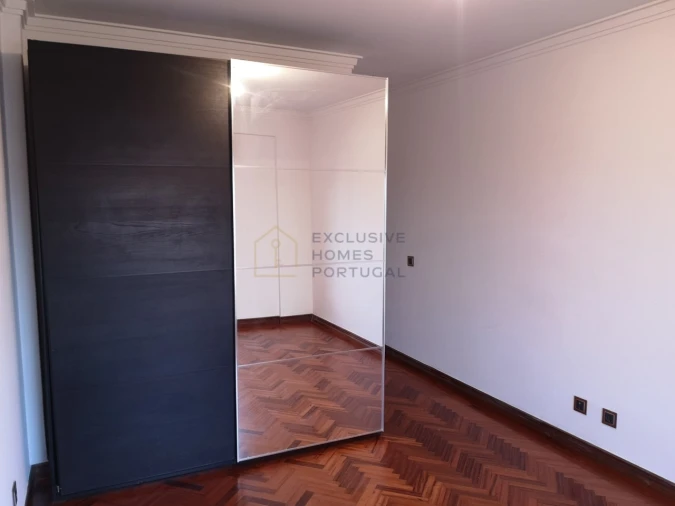 Apartamento T3 para Venda em Alfragide Foto 19