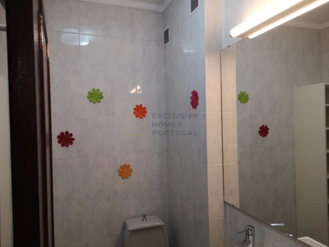 Apartamento T3 para Venda em Alfragide Foto 32