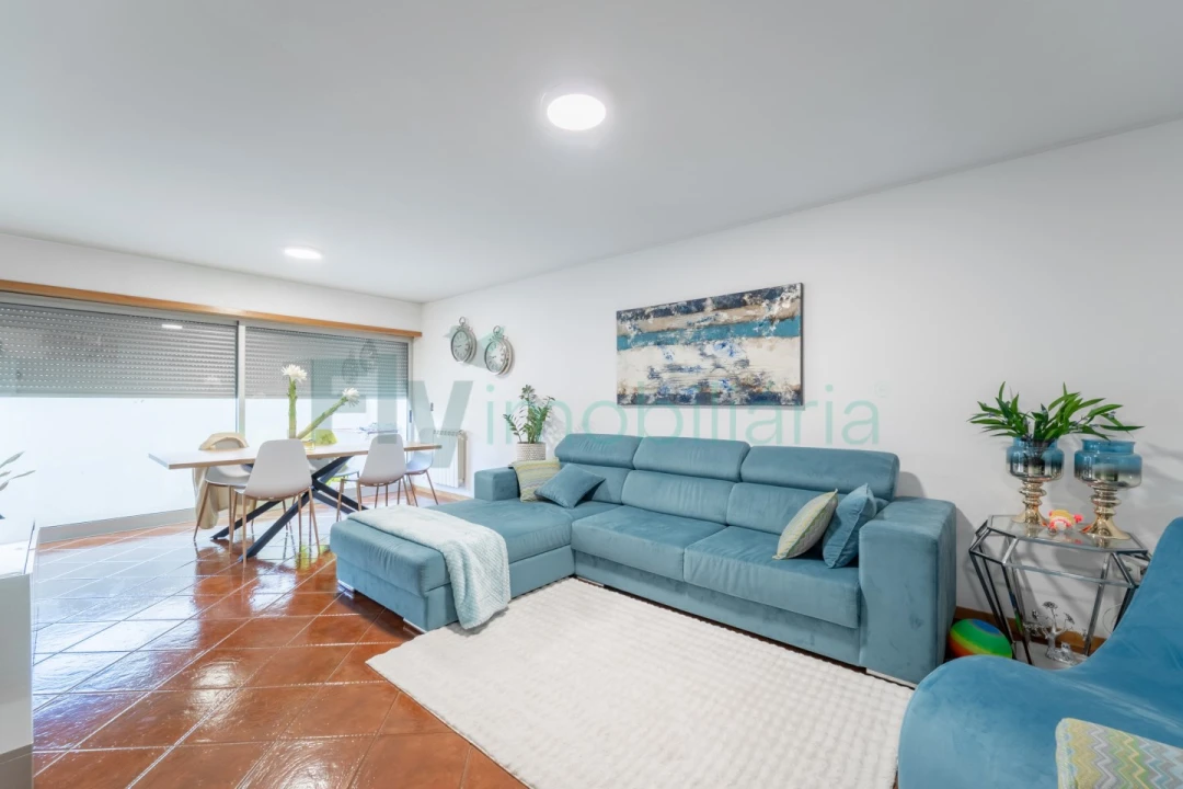 Apartamento T3 para Venda em Caldas de Vizela (São Miguel e São João) Foto 1