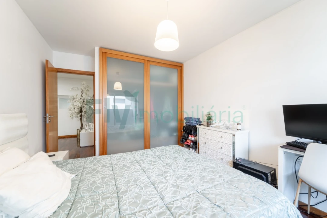 Apartamento T3 para Venda em Caldas de Vizela (São Miguel e São João) Foto 14