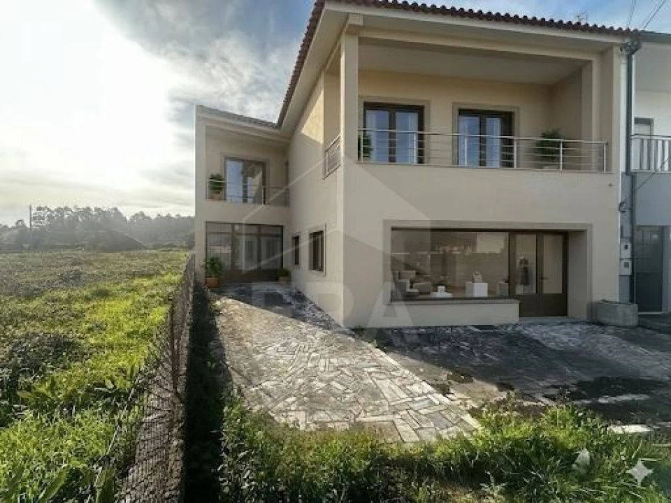 Terreno para Venda em São Romão de Neiva Foto 1