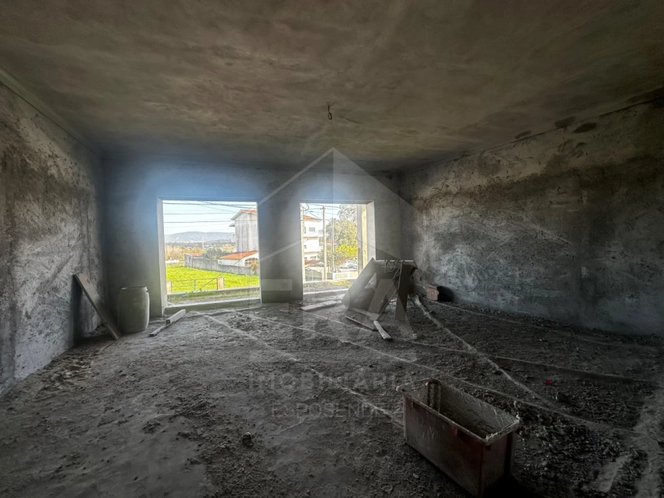 Terreno para Venda em São Romão de Neiva Foto 13