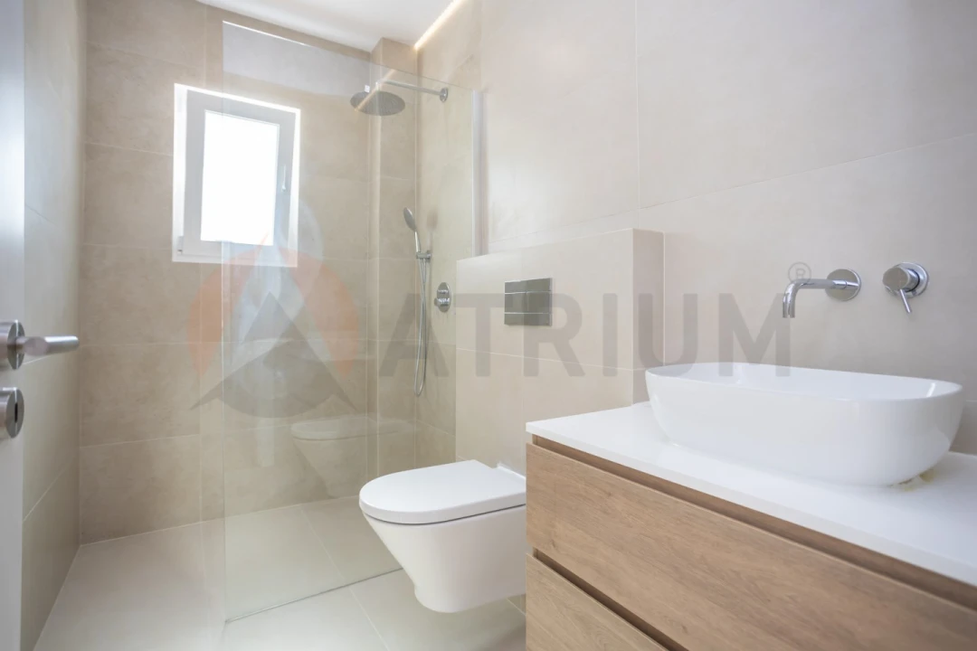 Apartamento T3 para Venda em Almada, Cova da Piedade, Pragal e Cacilhas Foto 15