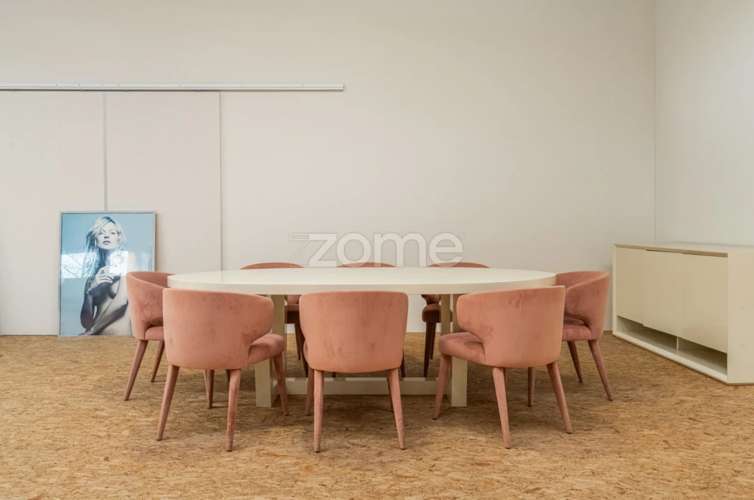 Terreno Comércio / Armazém para Arrendamento em Castêlo da Maia Foto 38