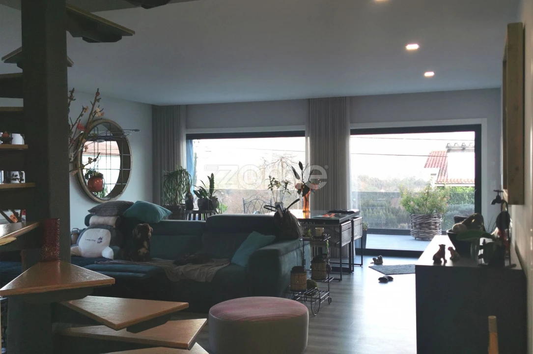 Moradia T4 para Venda em Vila Verde e Barbudo Foto 15