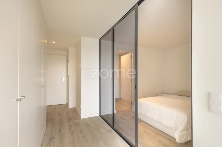 Apartamento T1 para Arrendamento em São Mamede de Infesta e Senhora da Hora Foto 7