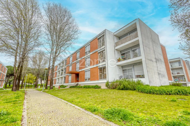 Apartamento T2 para Venda em Nogueira e Silva Escura Foto 30