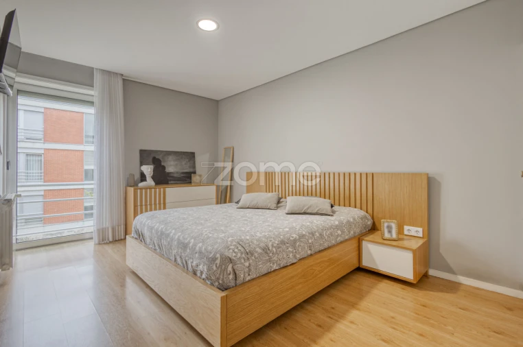 Apartamento T2 para Venda em Nogueira e Silva Escura Foto 10