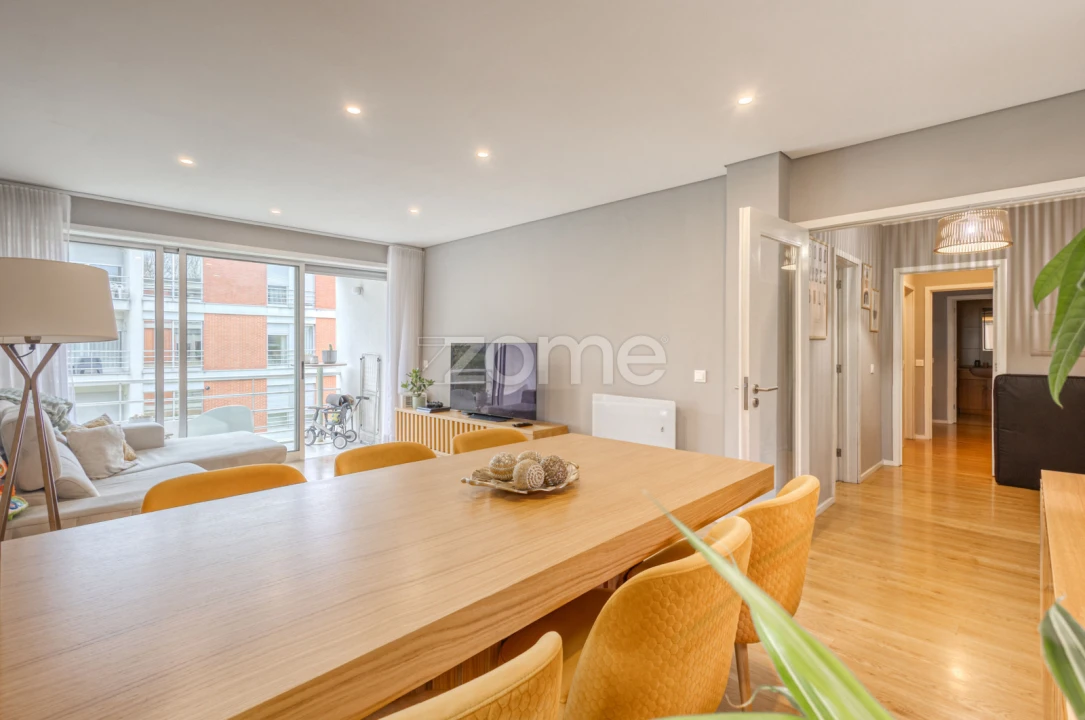 Apartamento T2 para Venda em Nogueira e Silva Escura Foto 5