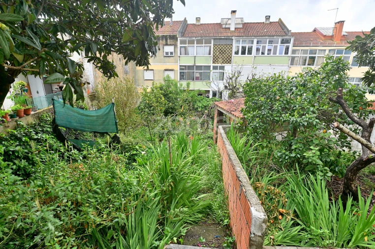 Apartamento T3 para Venda em Ramada e Caneças Foto 25