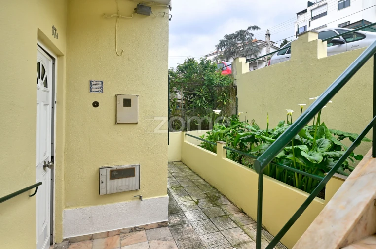 Apartamento T3 para Venda em Ramada e Caneças Foto 17