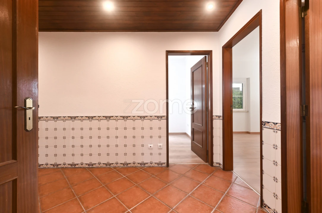 Apartamento T3 para Venda em Ramada e Caneças Foto 8