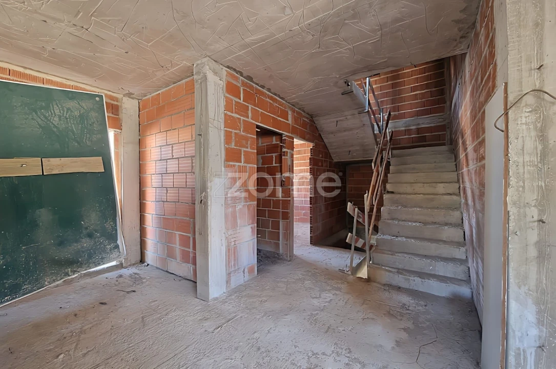 Terreno para Venda em Ramada e Caneças Foto 5