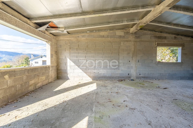 Moradia T3 para Venda em Bravães Foto 15