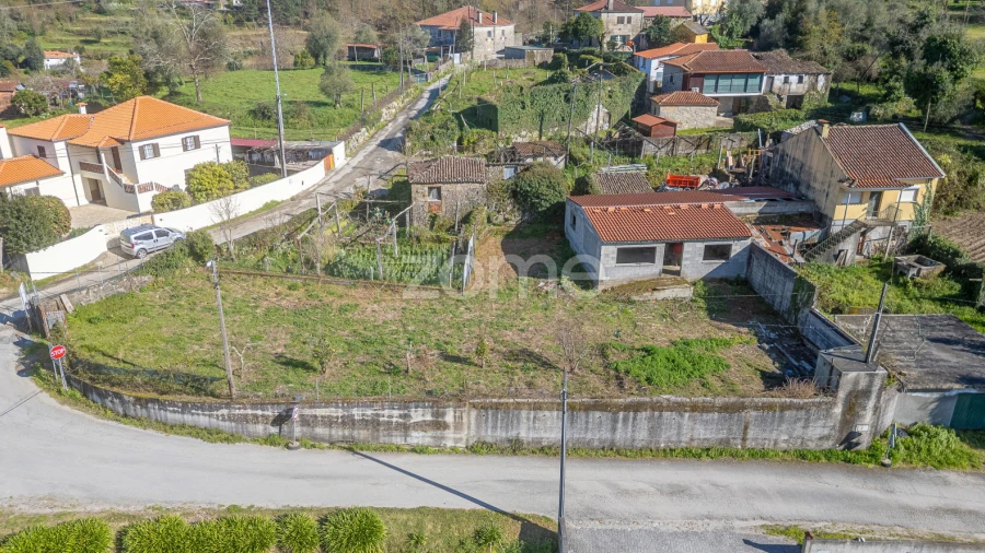 Moradia T1 para Venda em Bravães